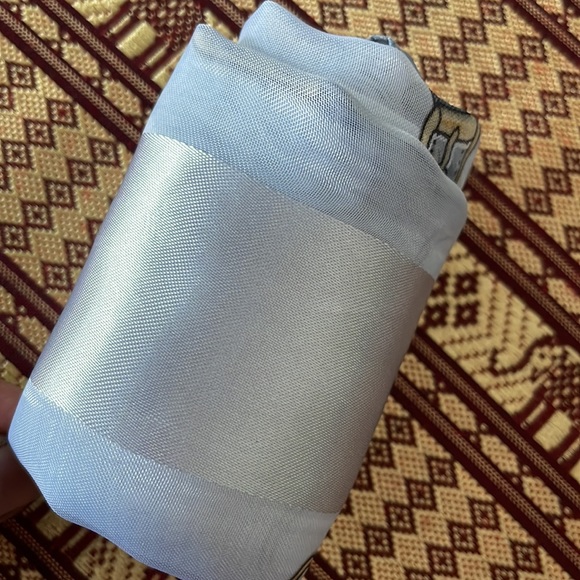 Lovely square scarf - Picture 5 of 5